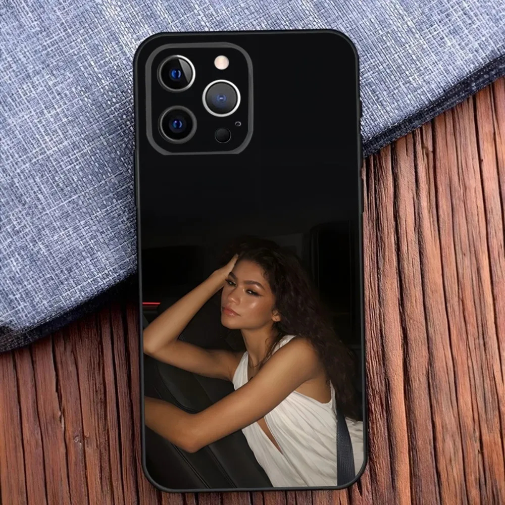 Z-Zendaya Phone Case For iPhone 16 15 14 13 12 11 Pro X XS Max XR Plus Mini Soft Black Cover