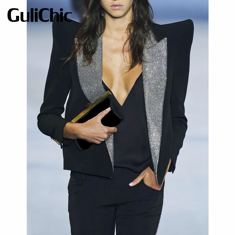 

2,28 GuliChic темпераментный Элегантный Стразы плечевой дизайн короткий пиджак женский пиджак