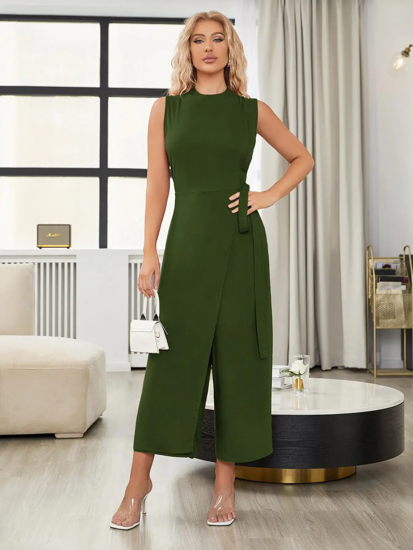 Vestido женское белое основание бокового цвета и моделирования миди.