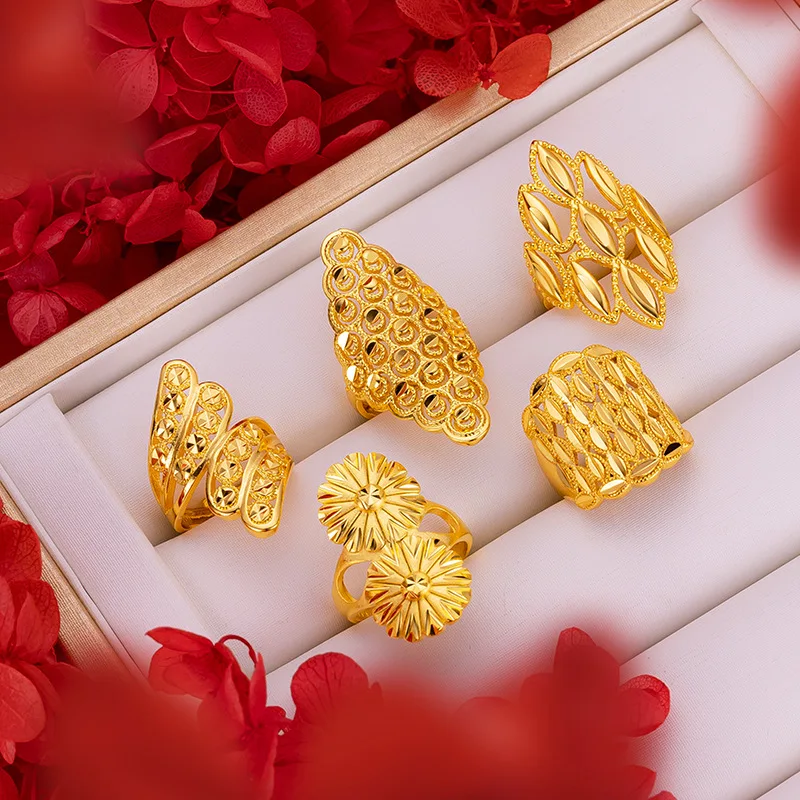 Женское кольцо из 18-каратного желтого золота с крупным цветком