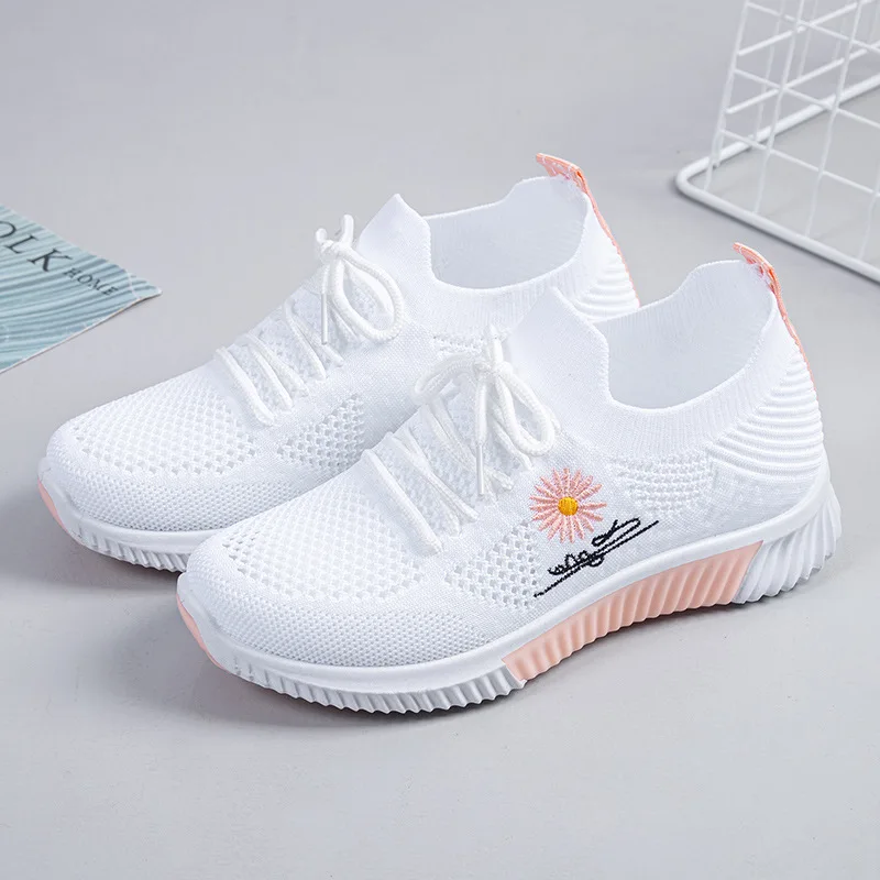 

Women Shoes 2022 Spring White New Breathable Sports Mesh Versatile Summer Hollow Walking Flying Woven No-slip Ladies Sneakers