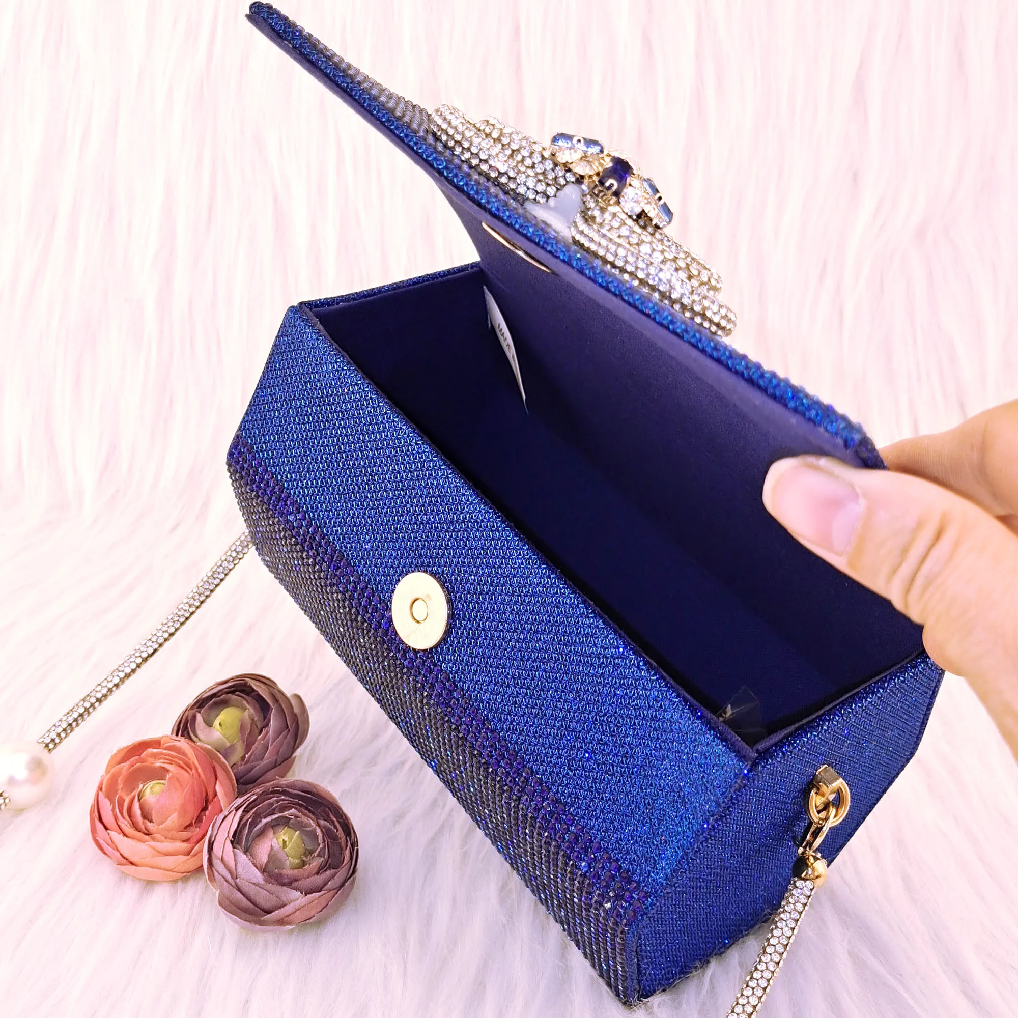 Red Diamond Clutch Commuter Bag Big Pearl Shoulder Ladies Bag Fashion Rhinestone Party Bag