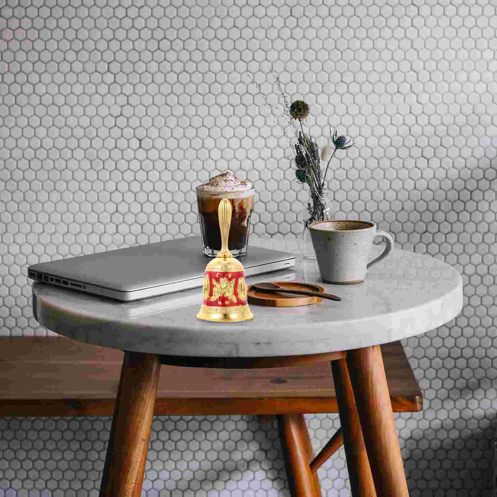 Рисунок 6 - Розовые колокольчики в форме колокольчика