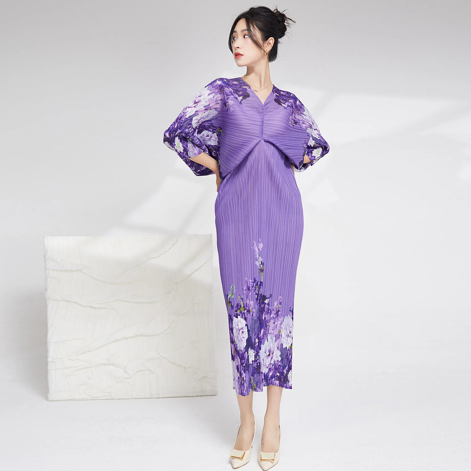 

Женское плиссированное платье миаке, весеннее платье с принтом и рукавом «летучая мышь», облегающее длинное платье для женщин, новинка 2023