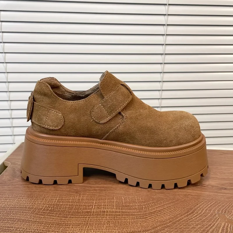 Женские зимние ботинки на платформе замшевая спортивная обувь с леопардовым