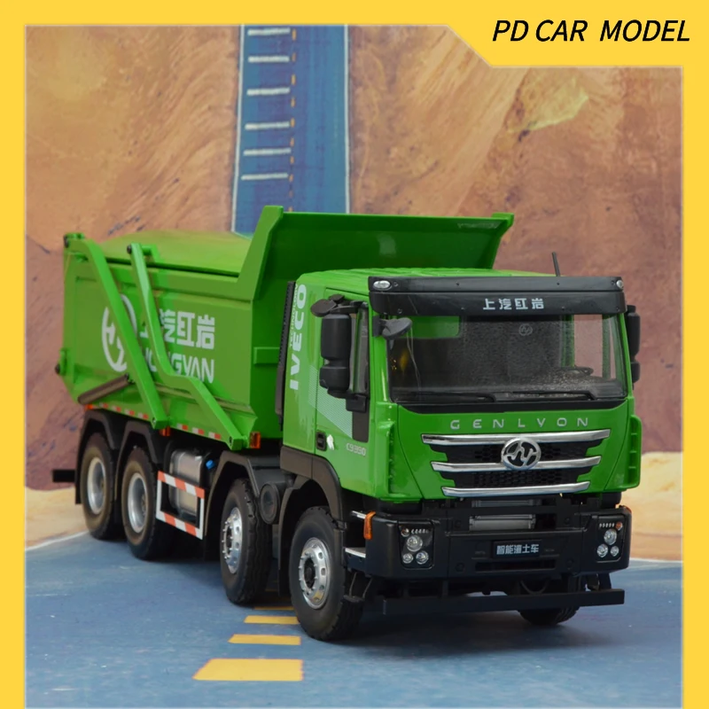 Коллекционная модель в масштабе 1:24 для интеллектуального грузовика hongyan GENLYON