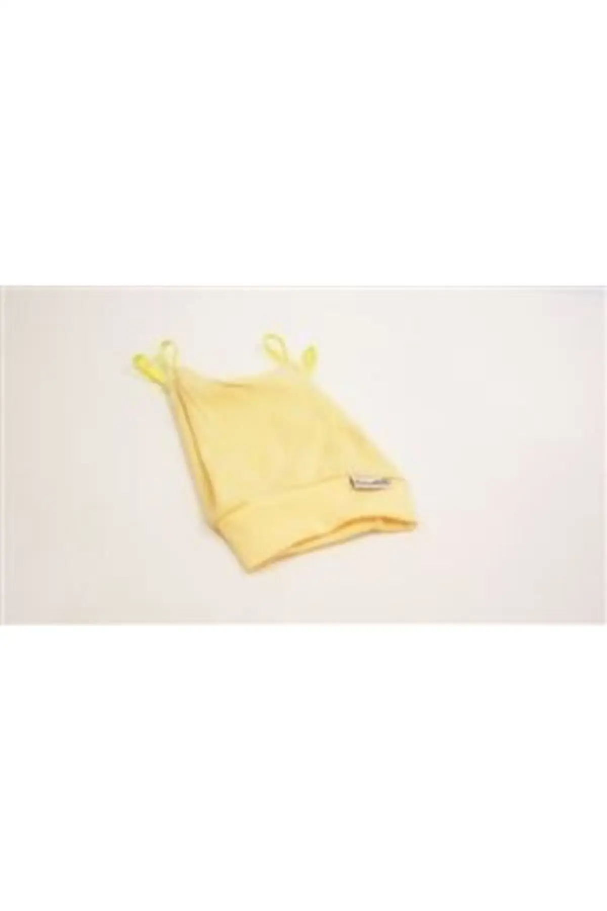 

Newborn Kurdelalı Baby Hat-Yellow