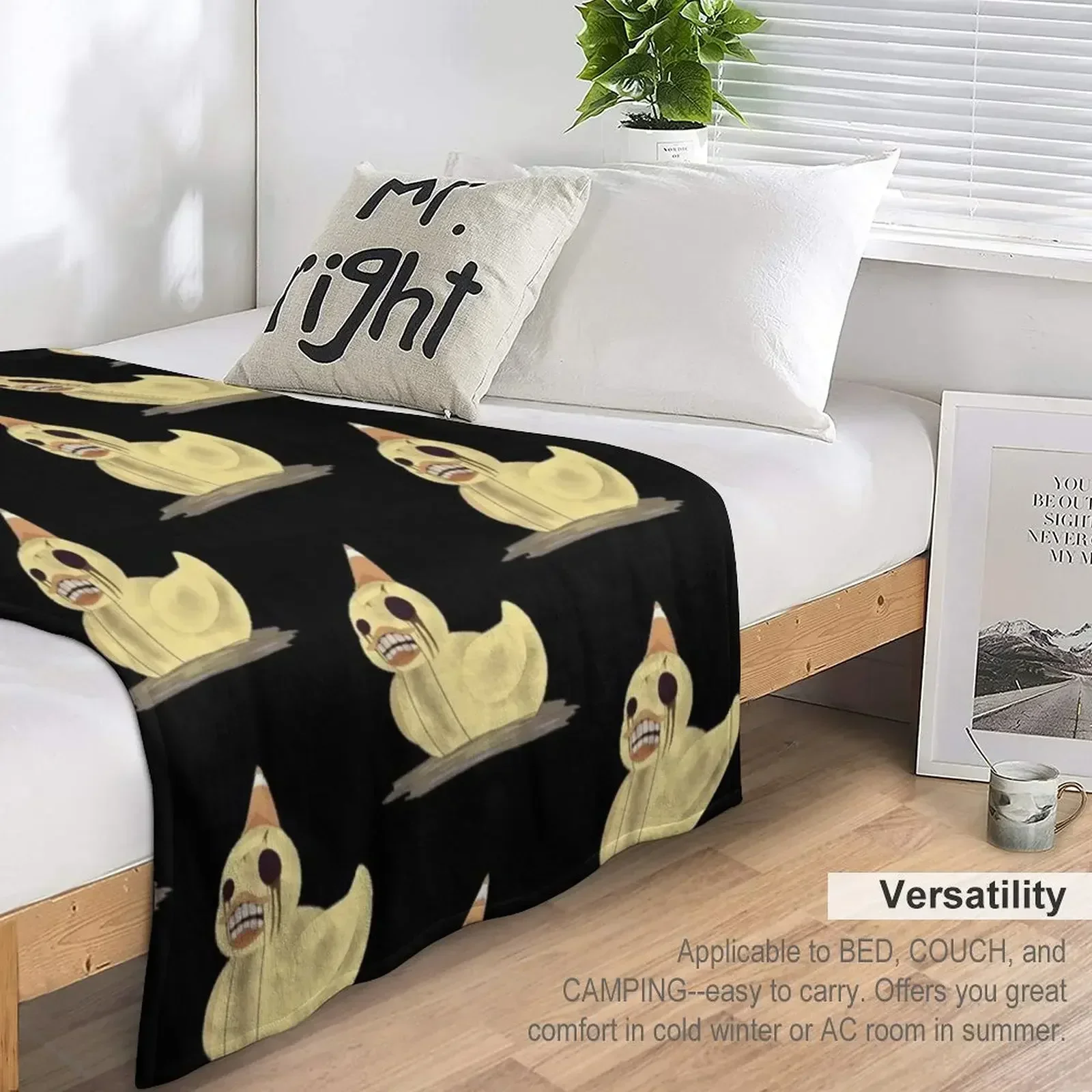 Пляжное многофункциональное одеяло Dark deception dread ducky