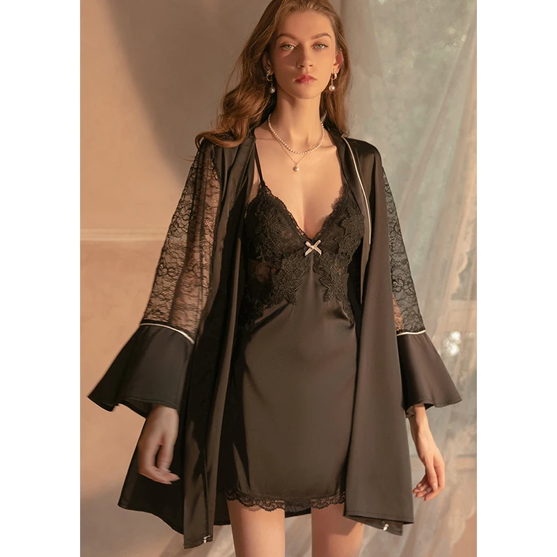 2022Summer new two-piece nightdress advanced ice silk long-sleeved nightgown embroidered backless sexy nightgown