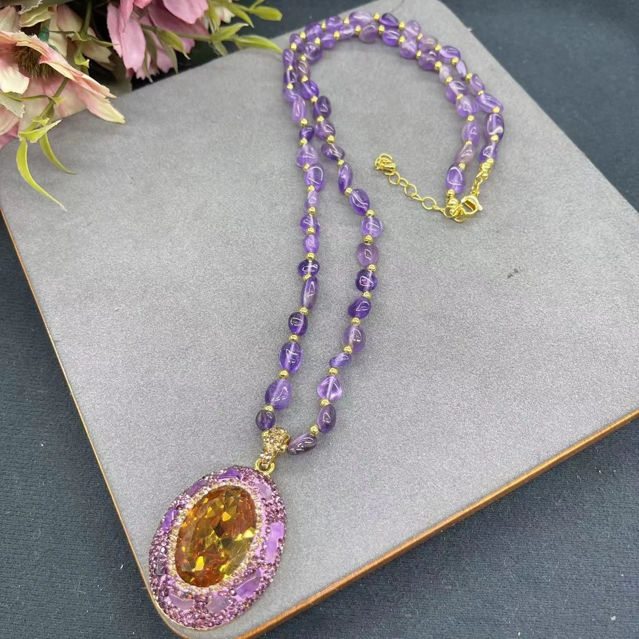 Набор из четырех предметов Türkiye Sultan Stone Toner с аметистом