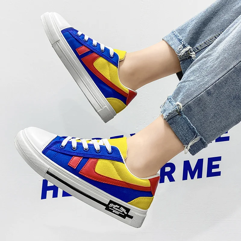 Hot Sale Couple Skateboard Shoes Men Women 2022 Fashion Colorful Vulcanized Sneakers Men Flats Breathable Low Top Canvas Shoes
