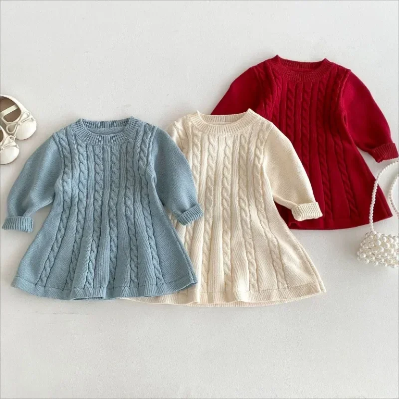 Осеннее вязаное платье-свитер для девочек