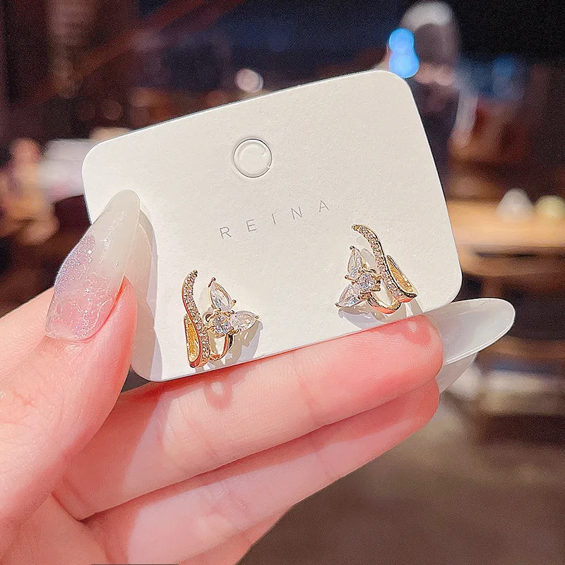 

Wholesale Sterling Silvers Pin Trendy Flower Earrings Female Women Stud Dropshipping Gift
