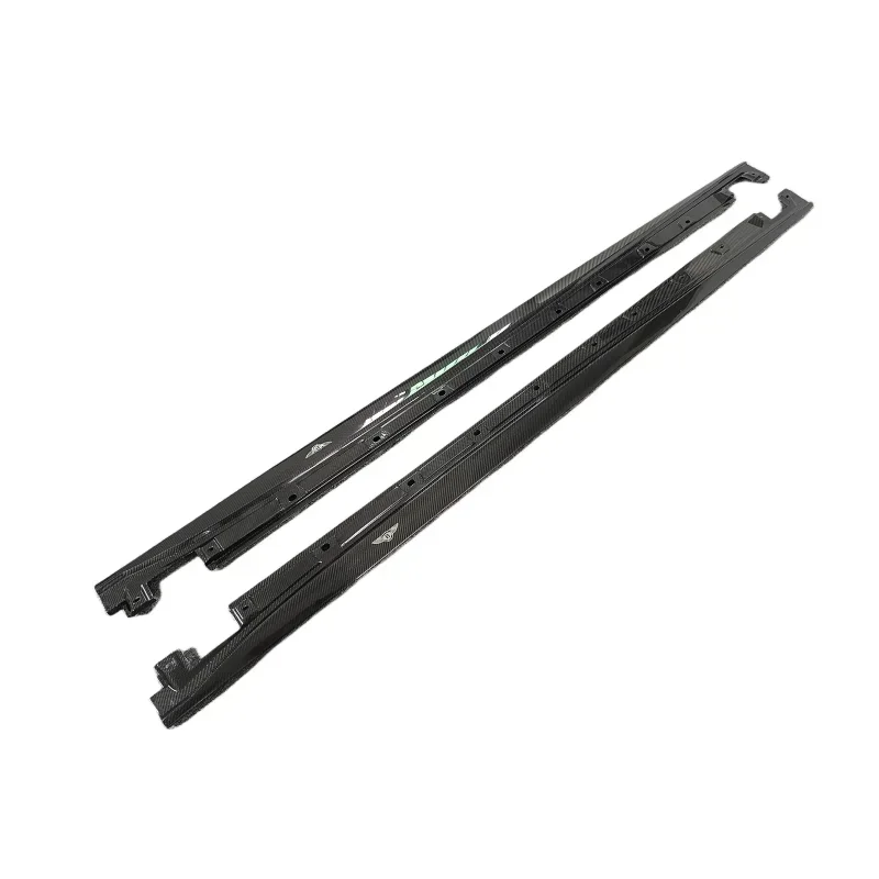 Используется для комплекта боковой юбки Bentley Flying Spur из натурального углеродного