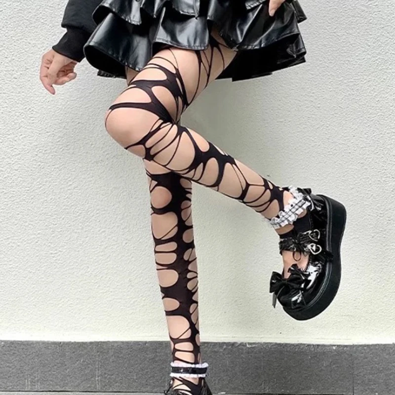Женские колготки в стиле панк с рваными ремнями