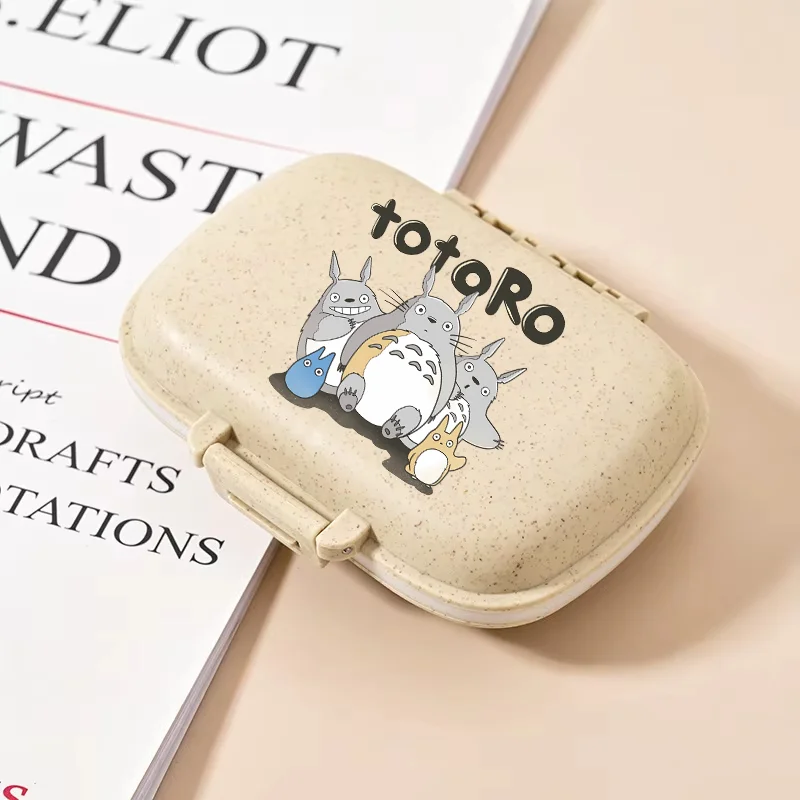 Фото Маленькая аптечка Тоторо, коробка для хранения таблеток для женщин и мужчин, мультяшная мини-коробка для хранения, портативный футляр для конфет, милые коробки для разделения лекарств №4