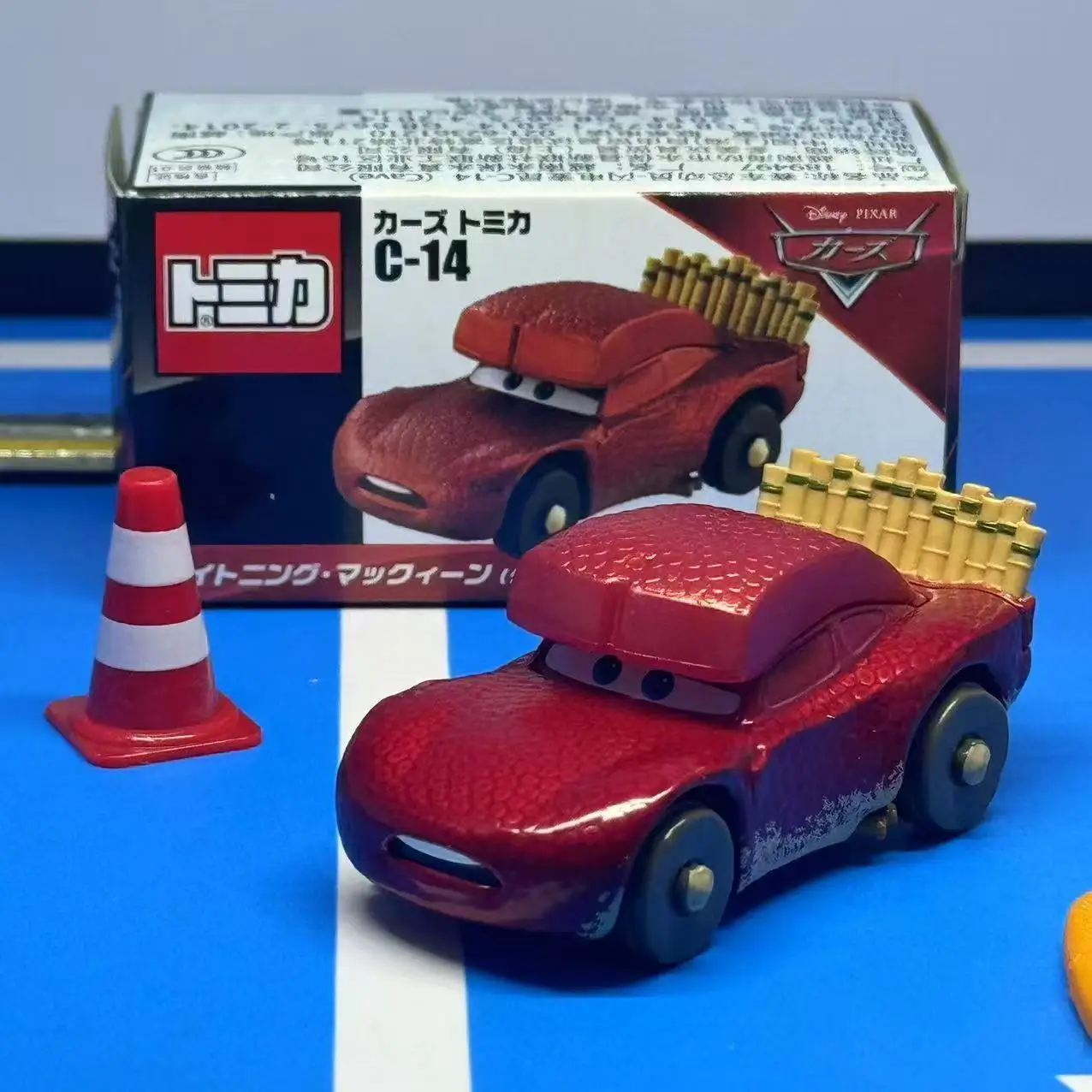 Фото Takara Tomy Cars Jackson Storm Alloy C-14, модель автомобиля, коллекция литье под давлением, подарок, подарок для детей, игрушки №2