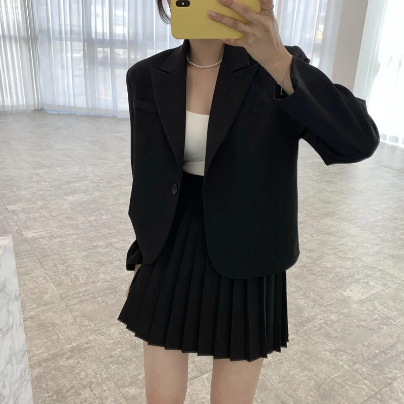 

Elegant Single Button Blazer and High Waist Mini Pleated Skirts Ladies Blazer Suit Elegant 2021 Spring Fashion Women's Skirts