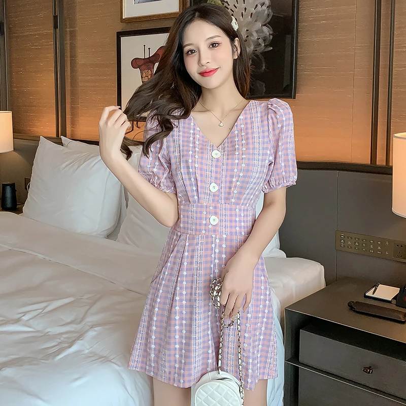 

Women 2022 Summer Puff Short Sleeve Plaid Jumpsuits Female V-neck Rompers Office Lady High Quality Elegant Overalls Playsuit P28