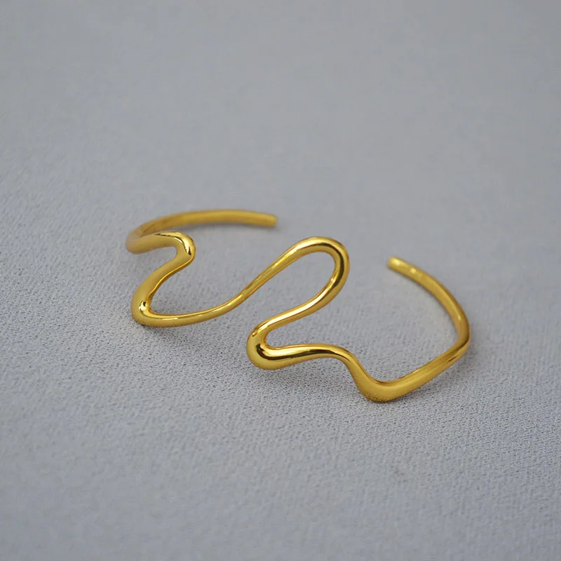 

Японский нишевой дизайн в стиле ретро, простой динамический волнистый латунный Открытый браслет