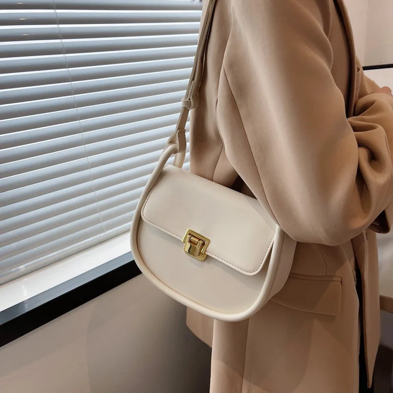 

2022 New fashion Korea style Saddle Shoulder Crossbody Bags Luxury Brand Purses and Handbags Designer pu Leather women bag
