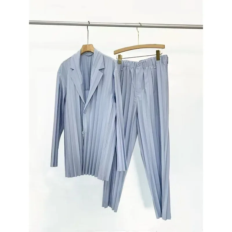 Фото Miyake плиссированный мужской новый повседневный костюм с лацканами и длинными рукавами, куртка, пальто, эластичный эластичный пояс, прямые брюки без морщин №5