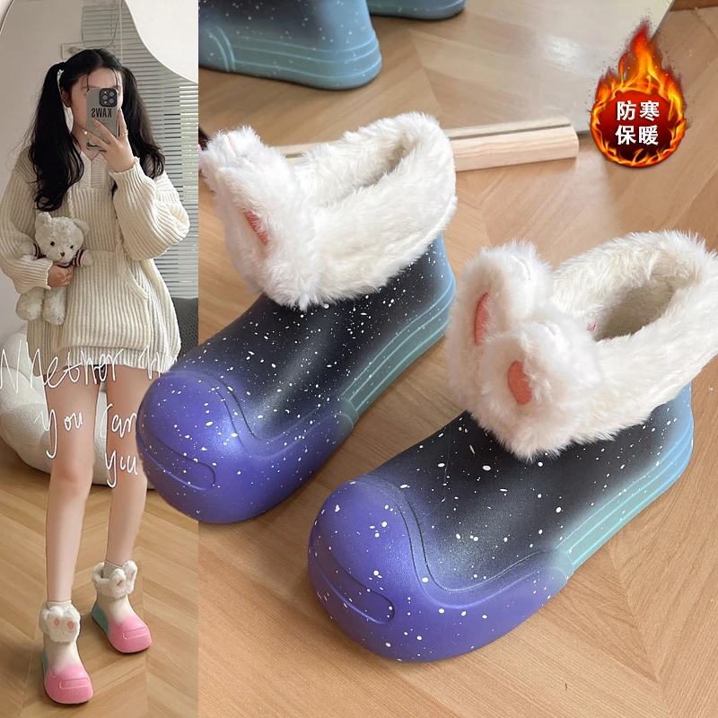 Модная женская обувь новинка 2023 зимние плюшевые женские ботинки милая с героями