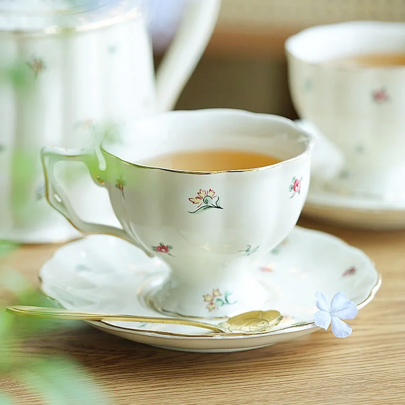 

Office China Creative Tea Cup Saucer Display Reusable Coffe Tea Cups Saucer Sets Teacup Girlstazas De Coffee Cup Decoration