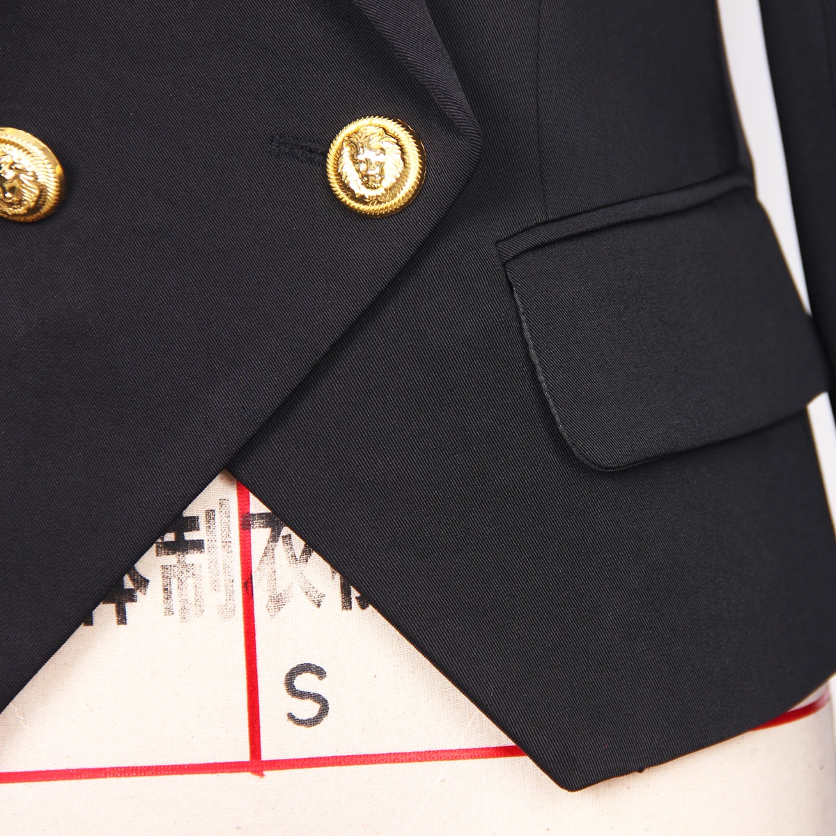 Женский однотонный двубортный Блейзер трех цветов 2023