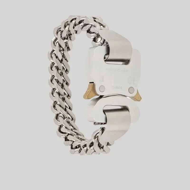 1017 alyx 9sm. Alyx 1017 браслет. Браслет fendi. Цепочка alyx 1017. Браслет alyx серебряный.
