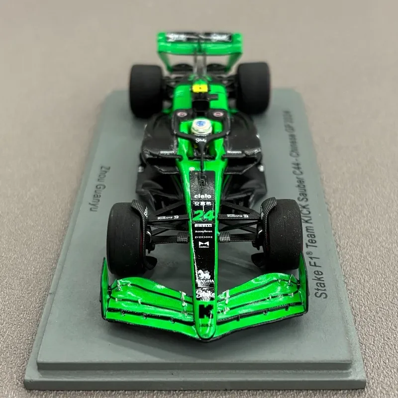 Коллекционная модель болида F1 Spark2024 Shanghai Station Sobo C44 в масштабе 1:43 (art.: 3920d8afed910) - 3920d8afed910
