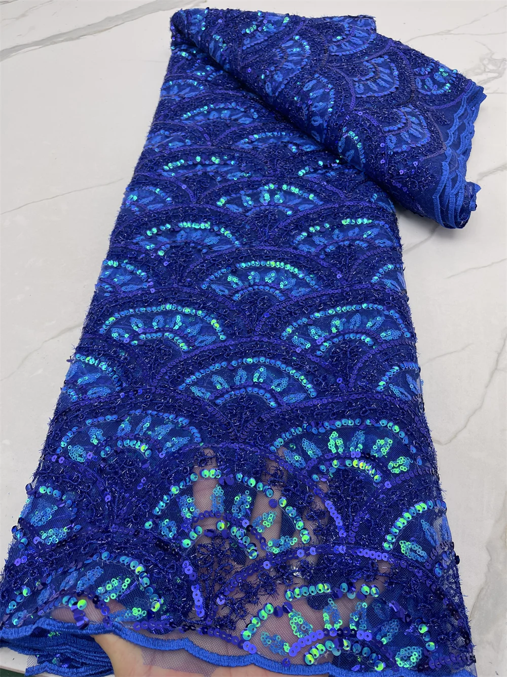 Рисунок 5 - Африканская кружевная ткань 2023