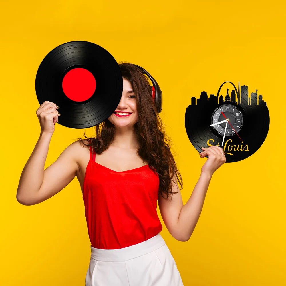 Настенные часы с виниловой пластиной в стиле Сент-Луис | Дом и сад