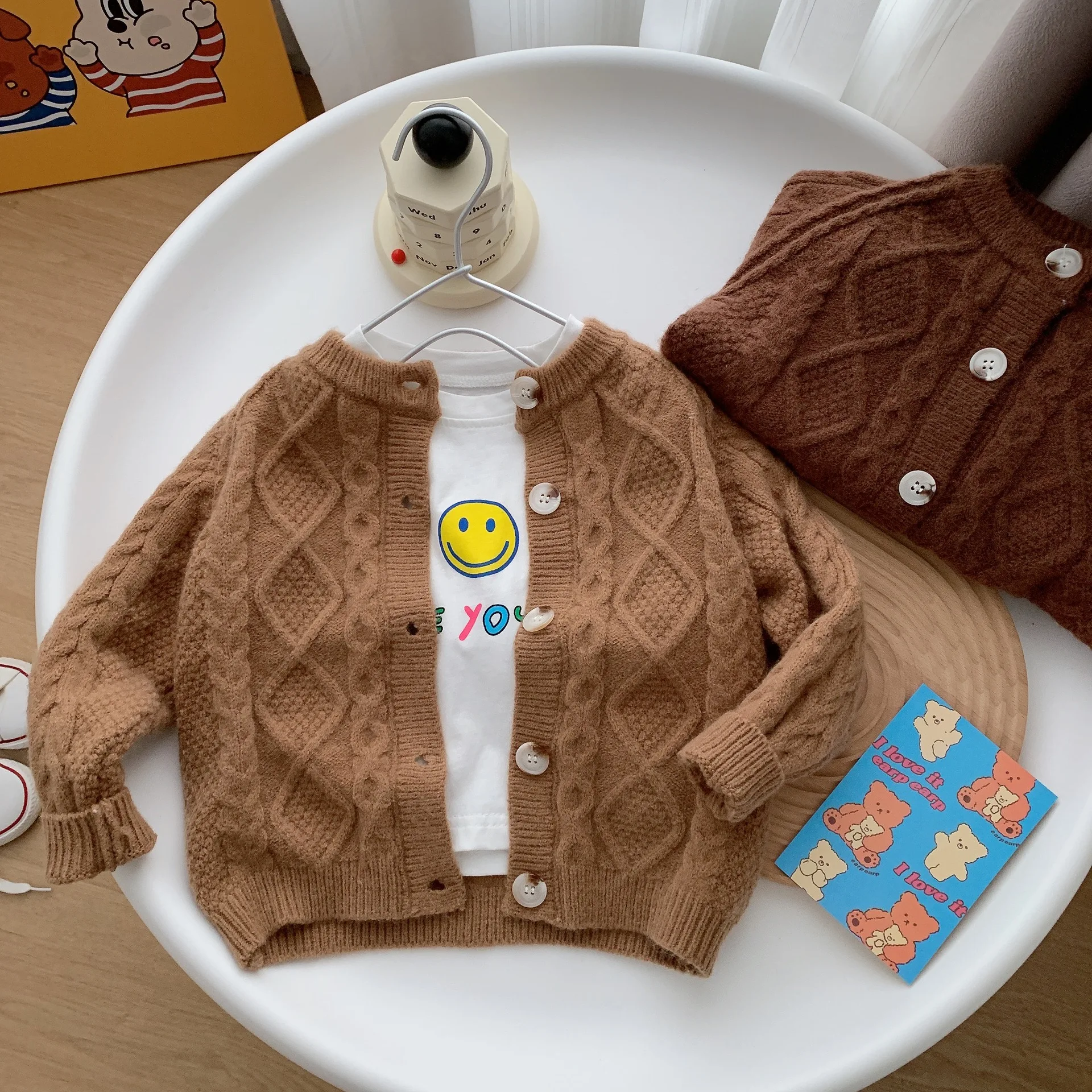 

Детская одежда, осенние кардиганы для девочек, однотонная трикотажная одежда для мальчиков, детское трикотажное пальто с одной грудью на 2-7 ...