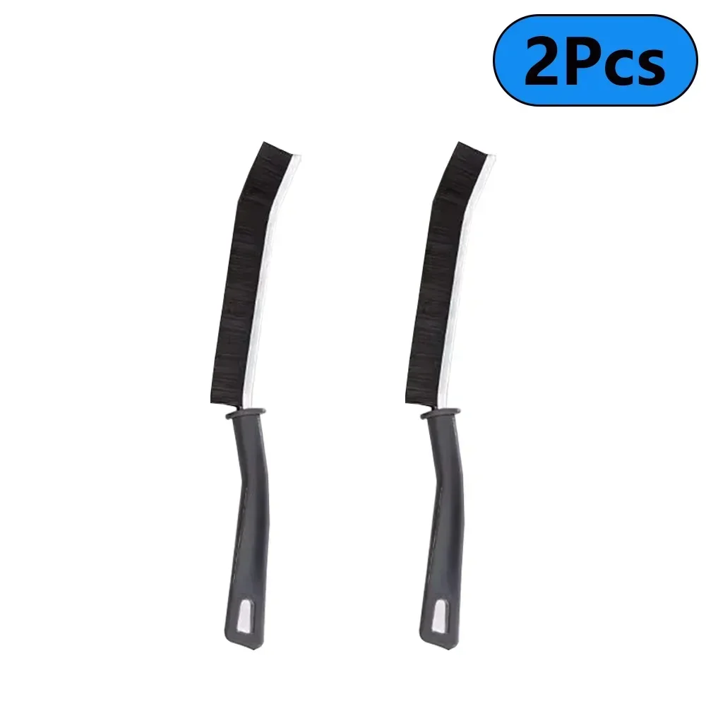 

Прочная щетка для чистки затирки