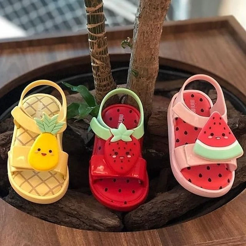 

2022 New Summer Mini Melissa Kids Shoes Jelly Shoes Avocado Children Fruit Sandals And Slippers Strawberry Decorative Slipper