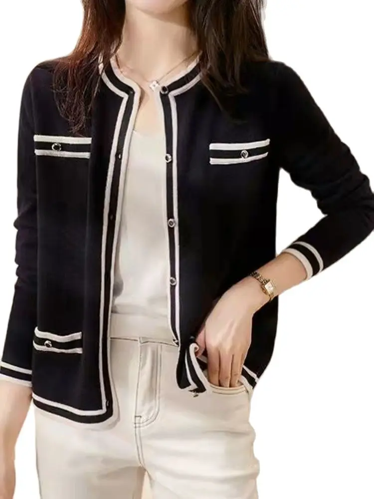 

Hundreds of knitting cardigan 2022 spring new round neck long-sleeved knitted shirt fashion women's clothing