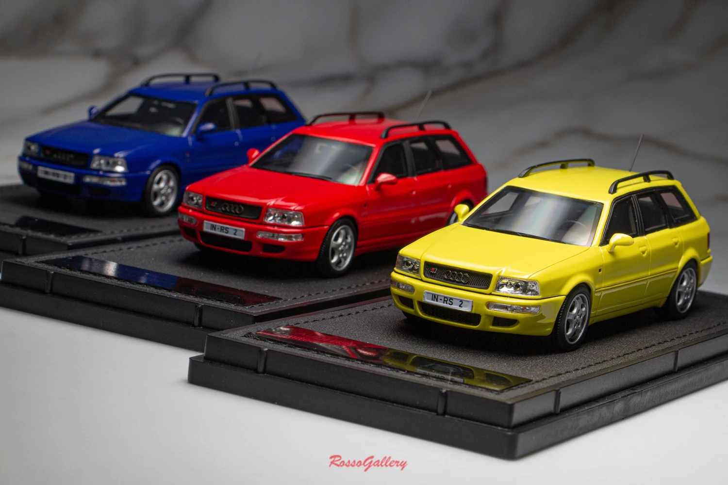 

Top Marques 1:43 For RS2 Avant 1994 Limited Edition Resin Metal Static Car Model Toy Gift