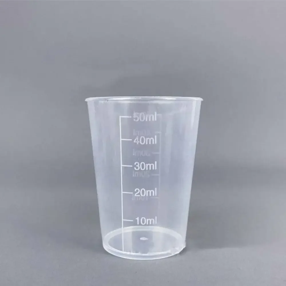 

Пластиковый мерный стакан