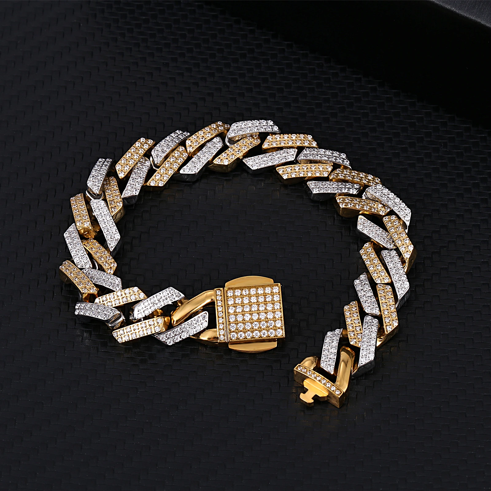 

Cuban Link Bracelet For Women Iced Out Full Diamond Bracelet