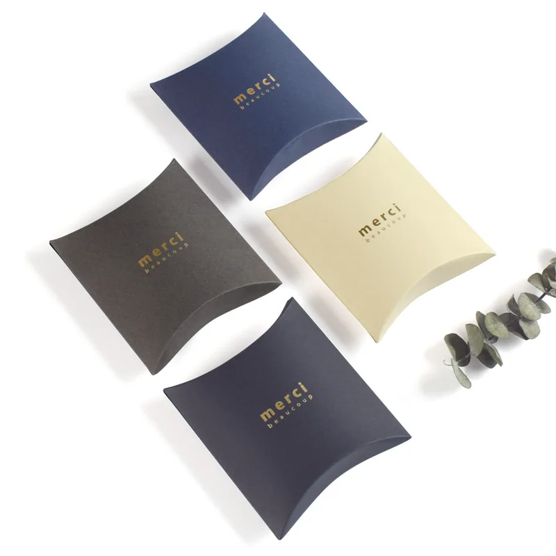 

20/50PCS French Merci Exquisite Gift Packaging Pillow Box Simple Special Paper Bronzing Candy Chocolate Wedding Favours Boxes