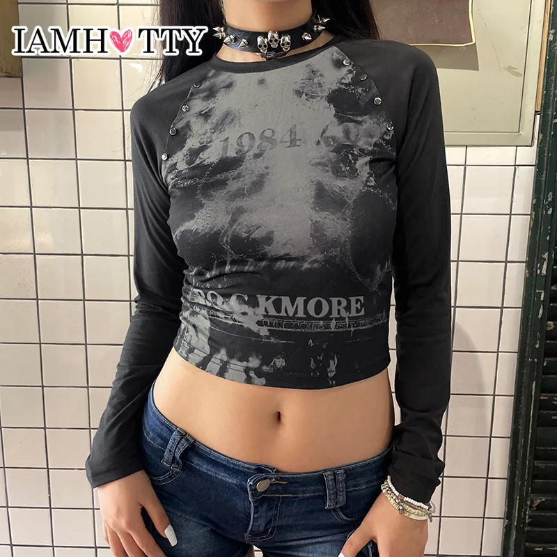 

IAMHOTTY Vintage Floral Graphic Print Rivet Cropped Top Women Fairycore Grunge Slim-fit Long Sleeve T-shirts Streetwear Autumn