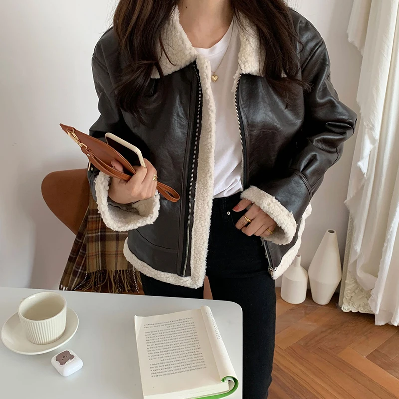 Faux Fur Coat Women Fall Winter Jacket 2022 New Loose Warm Lambswool Thicken Locomotive Lapel Female Coat PU Outerwear
