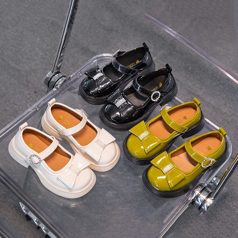 

Simple Korean Style Children 2022 Spring New Shallow Loafers for Girls Bow Rhinestone Thick Bottom Non-slip Kids Fashion Casual