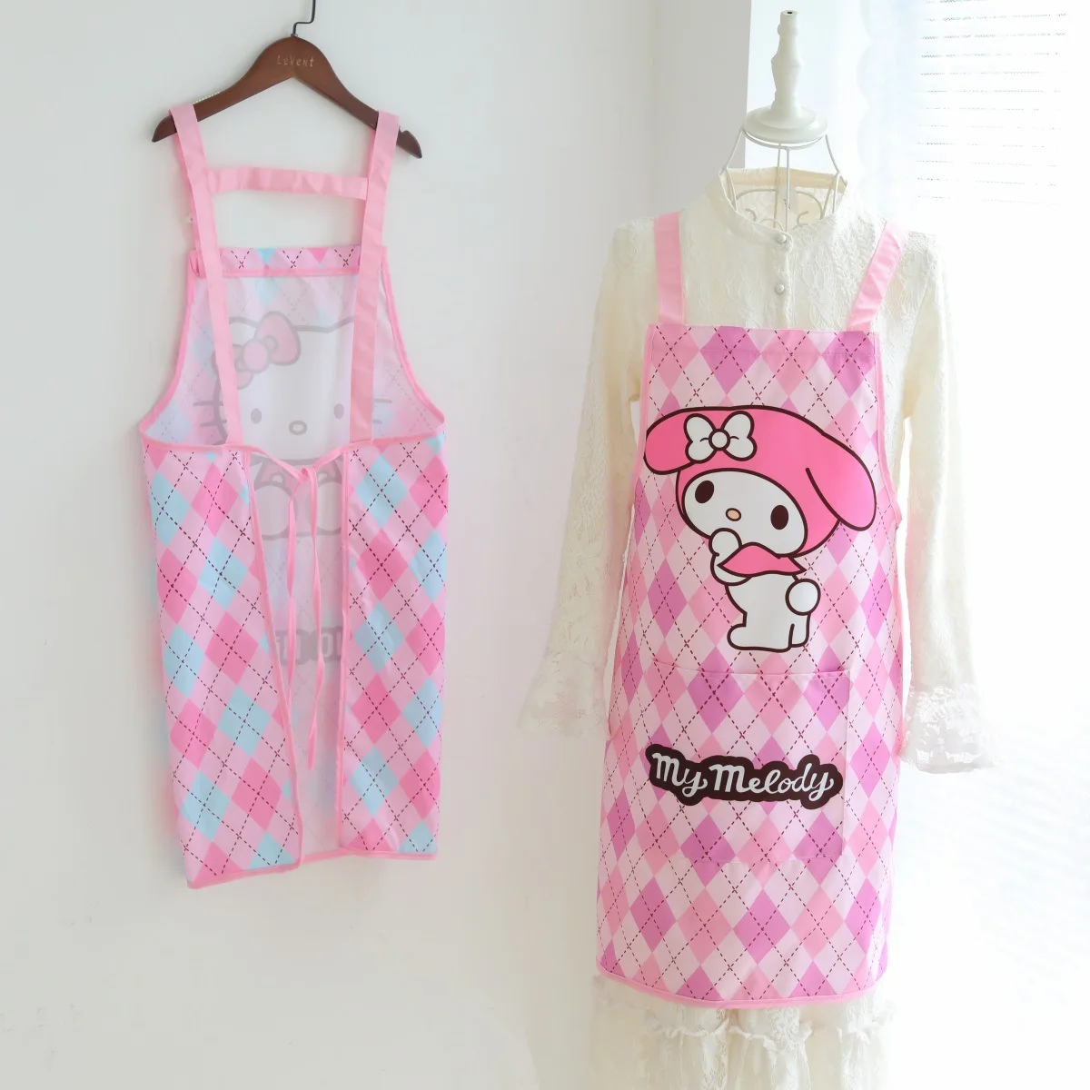 

Kawaii Sanrios Series Cinnamoroll My Melody Kuromi Kitty Cute Cartoon Anime Home Ladies Kitchen Antifouling Apron Workwear