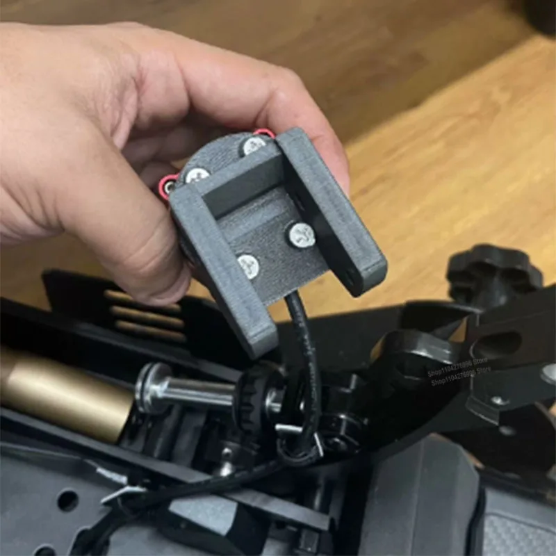 Фото Кронштейн для крепления электронного вспомогательного модуля Racing Simulation Pedal P-HPR P-HPR GT Linear для педалей MOZA CRP2 №2