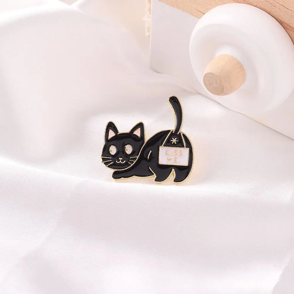 

New Cute Animal Series Alloy Brooch Cartoon Cat Backpack Brooch Anti-glare Buckle Collar Pin Fashion Accessories
