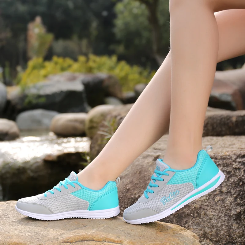 Sports shoes women's running light walking shoes casual lace-up spring and summer breathable soft bottom outdoor sports shoes
