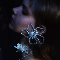 exaggerated rhinestone irregular big flower earrings dinner jewelry for women luxury crystal geometric drop earrings accessories