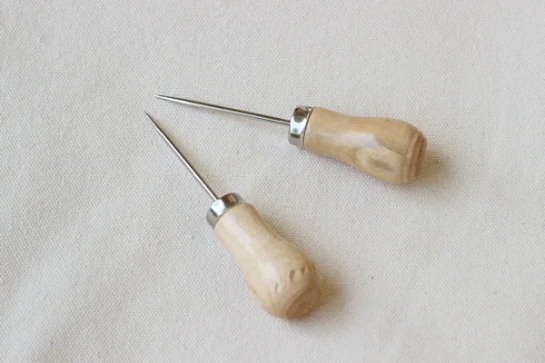 

10 шт. Изысканная конусная игла ручной работы «сделай сам» для пирсинга дерева через тысячу конических шил с деревянной ручкой